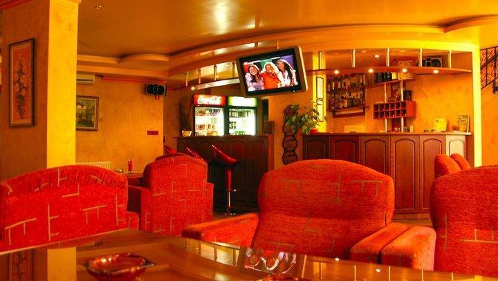 Family Hotel Silvestar Veliko Turnovo Bagian luar foto